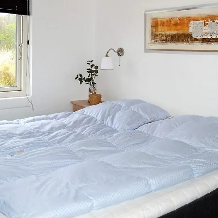 8 Person In Lb K Ålbæk